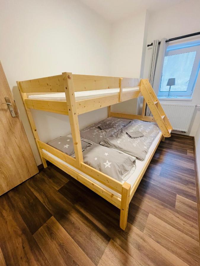 Apartmany Lednice Nejdek ภายนอก รูปภาพ