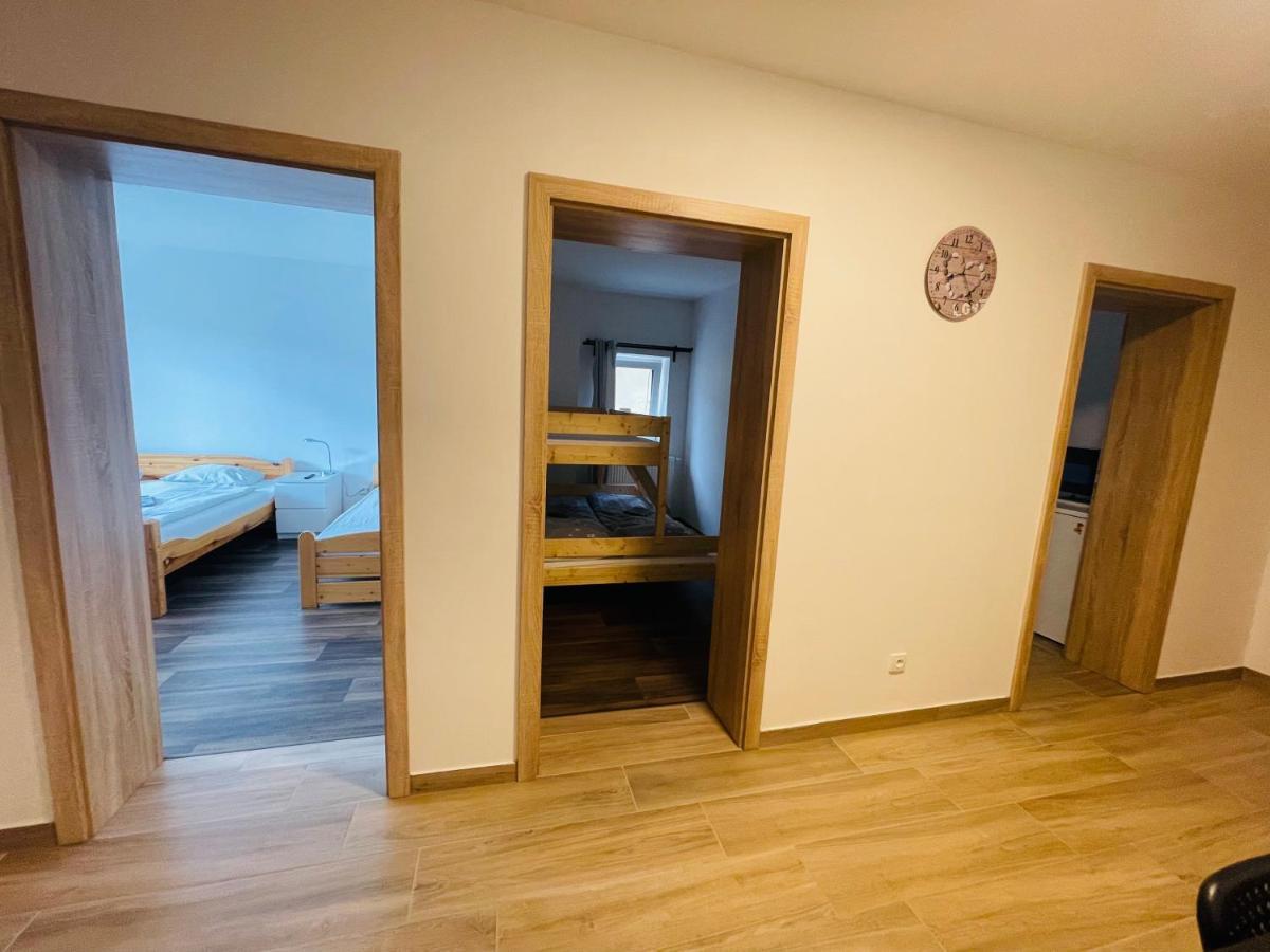 Apartmany Lednice Nejdek ภายนอก รูปภาพ